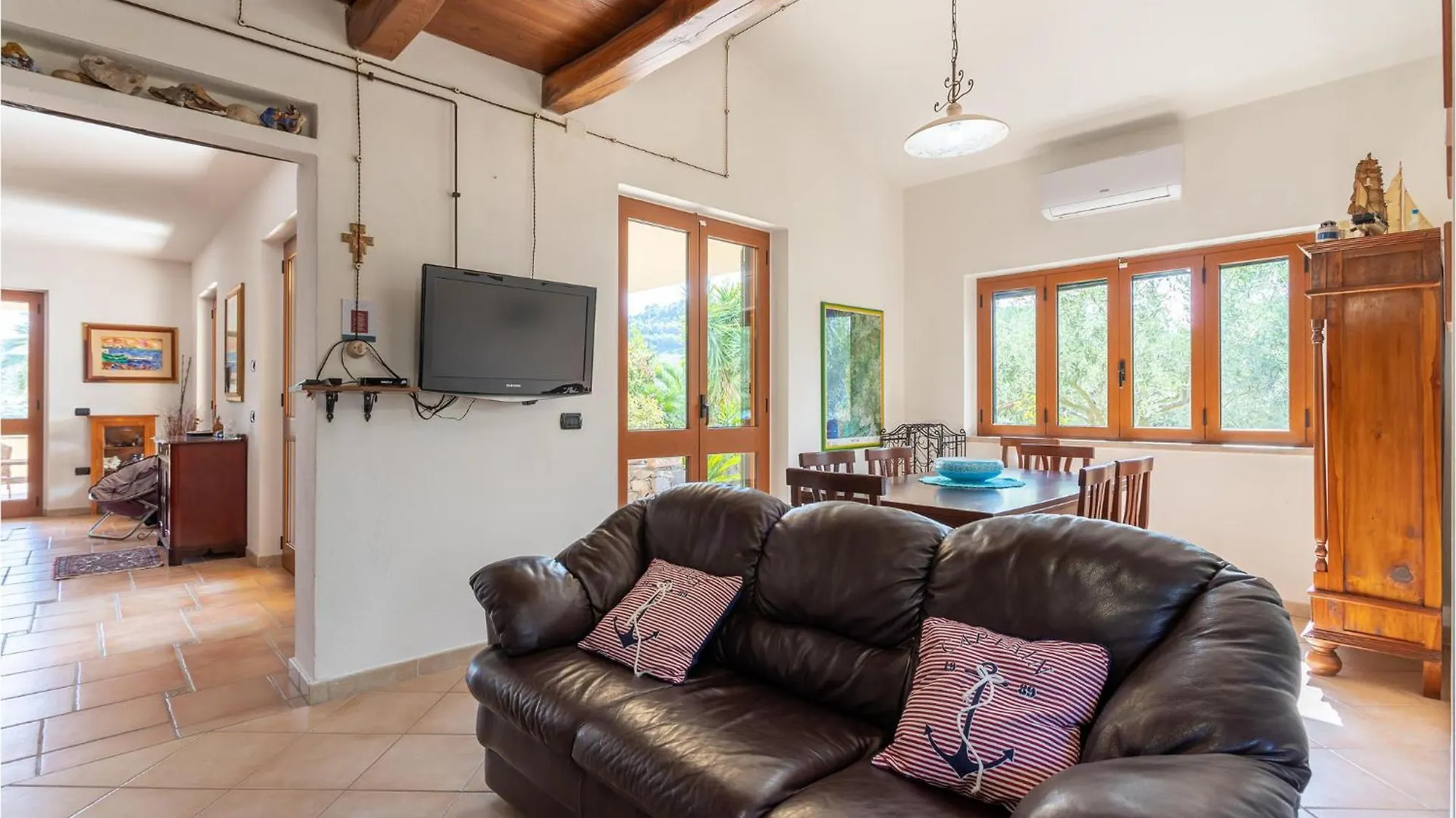 Amazing Home In Bosa With Kitchen בית נופש